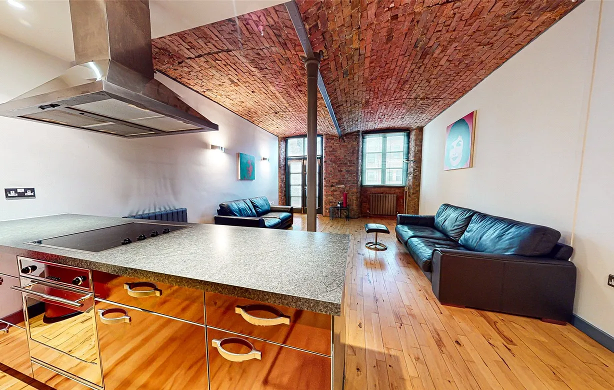 2 bedroom apartment for sale - Bentley Hurst