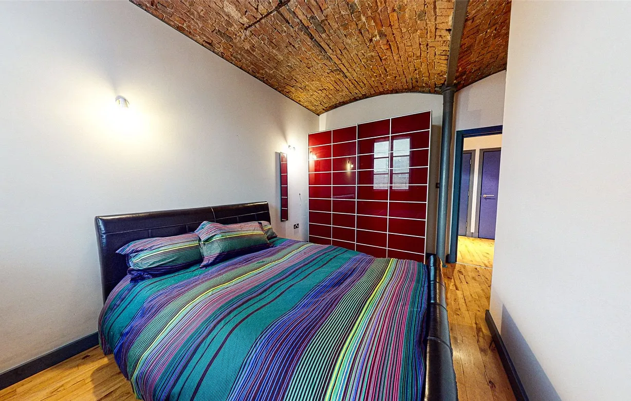 2 bedroom apartment for sale - Bentley Hurst