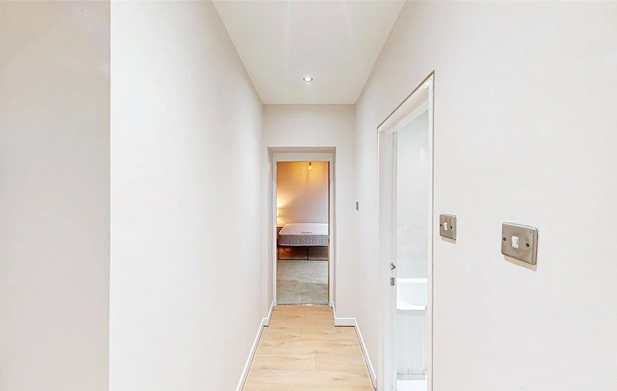 2 bedroom apartment to rent - Bentley Hurst