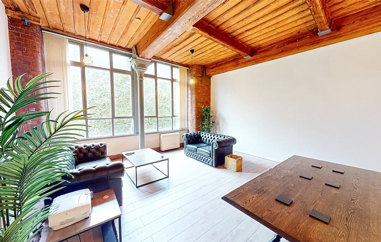 2 bedroom apartment to rent - Bentley Hurst