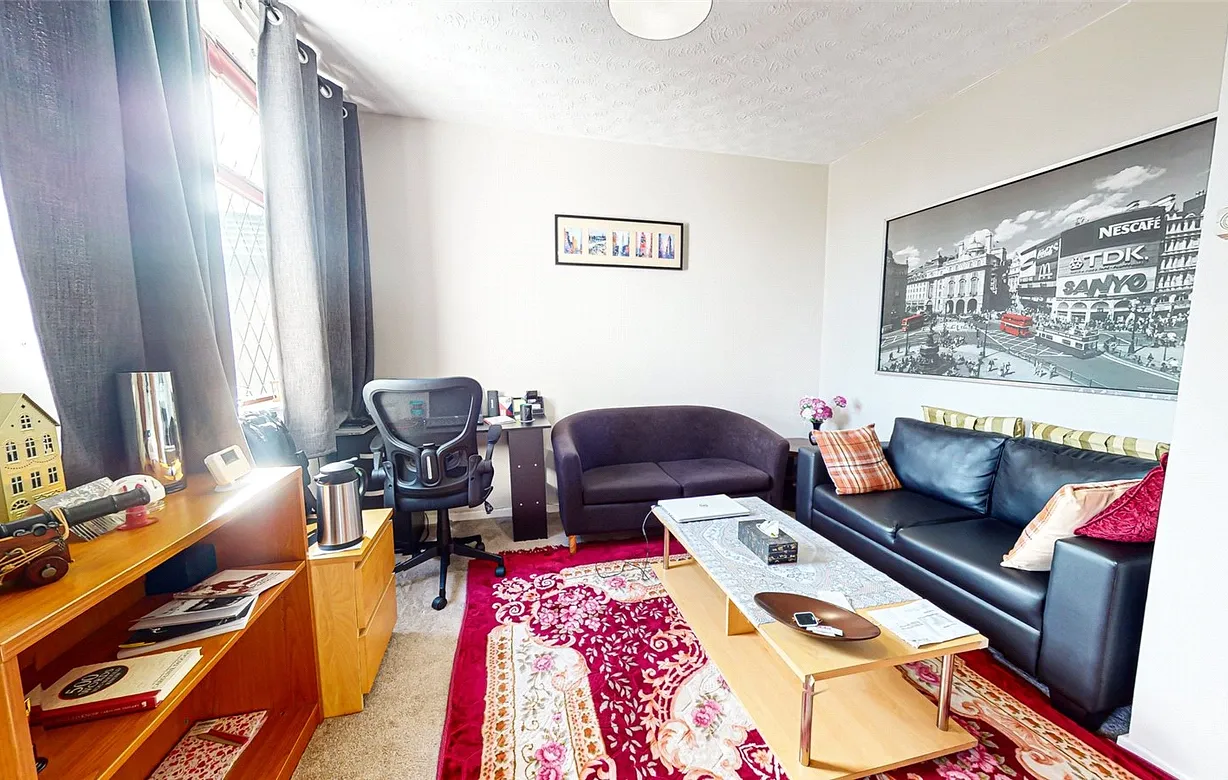 1 bedroom apartment to rent - Bentley Hurst