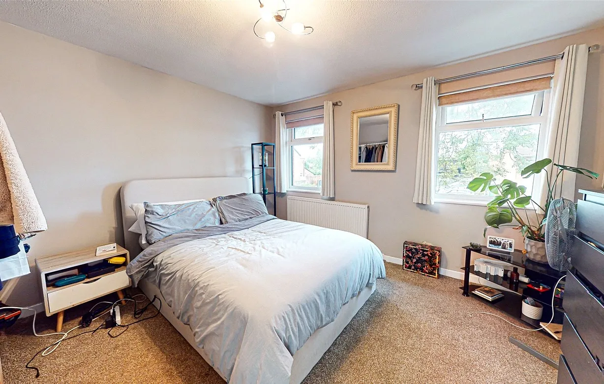 2 bedroom house for sale - Bentley Hurst