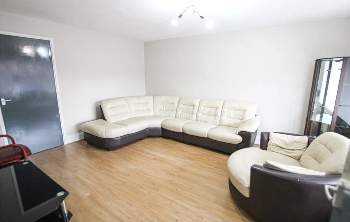4 bedroom house to rent - Bentley Hurst
