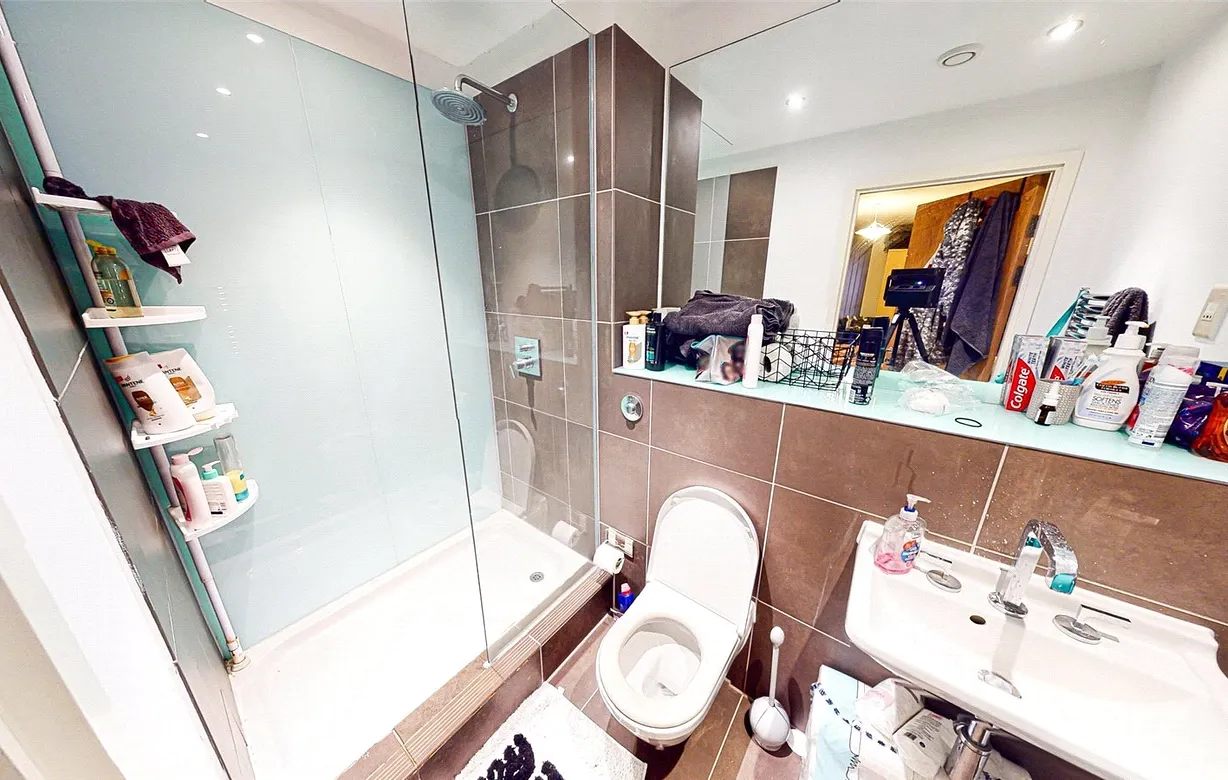 2 bedroom apartment to rent - Bentley Hurst