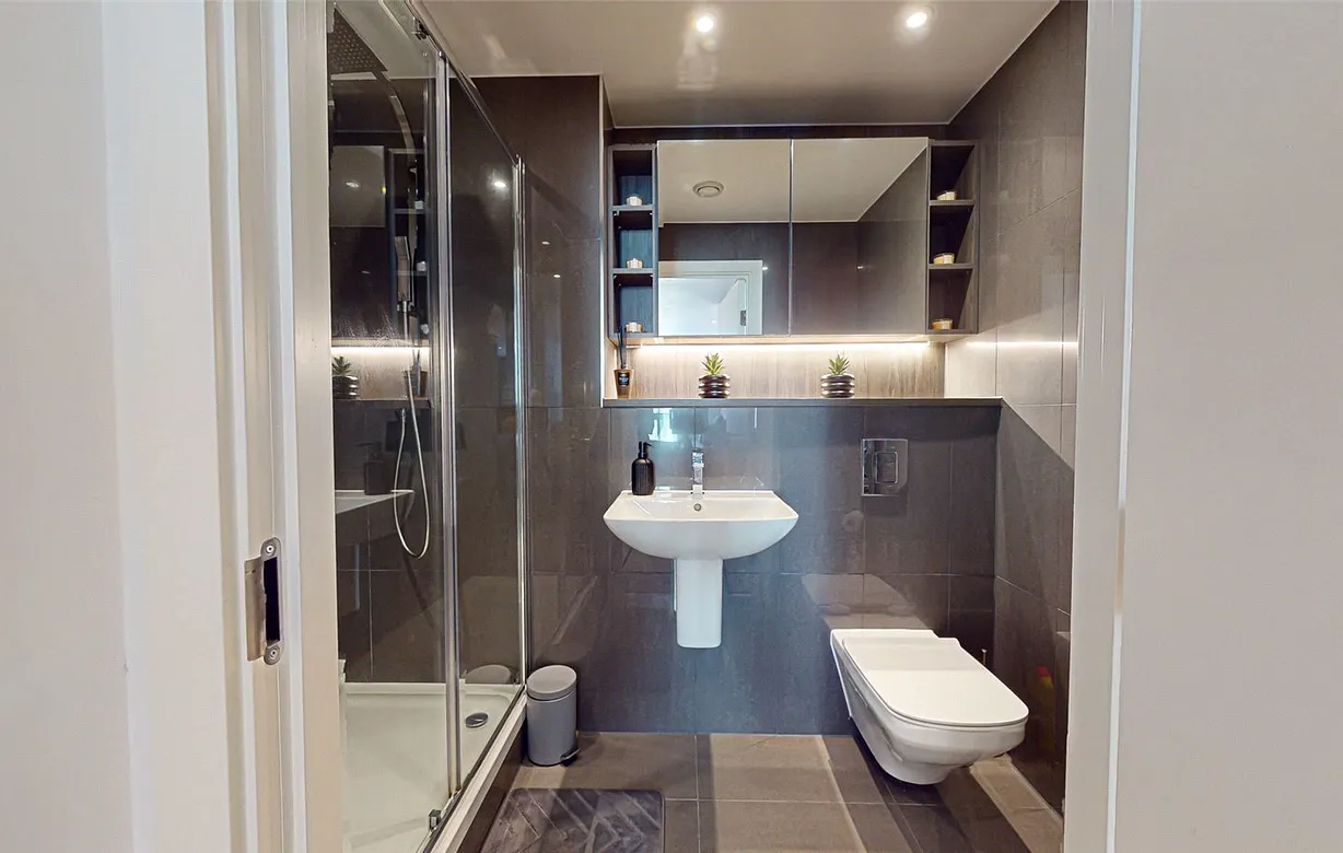 2 bedroom apartment for sale - Bentley Hurst