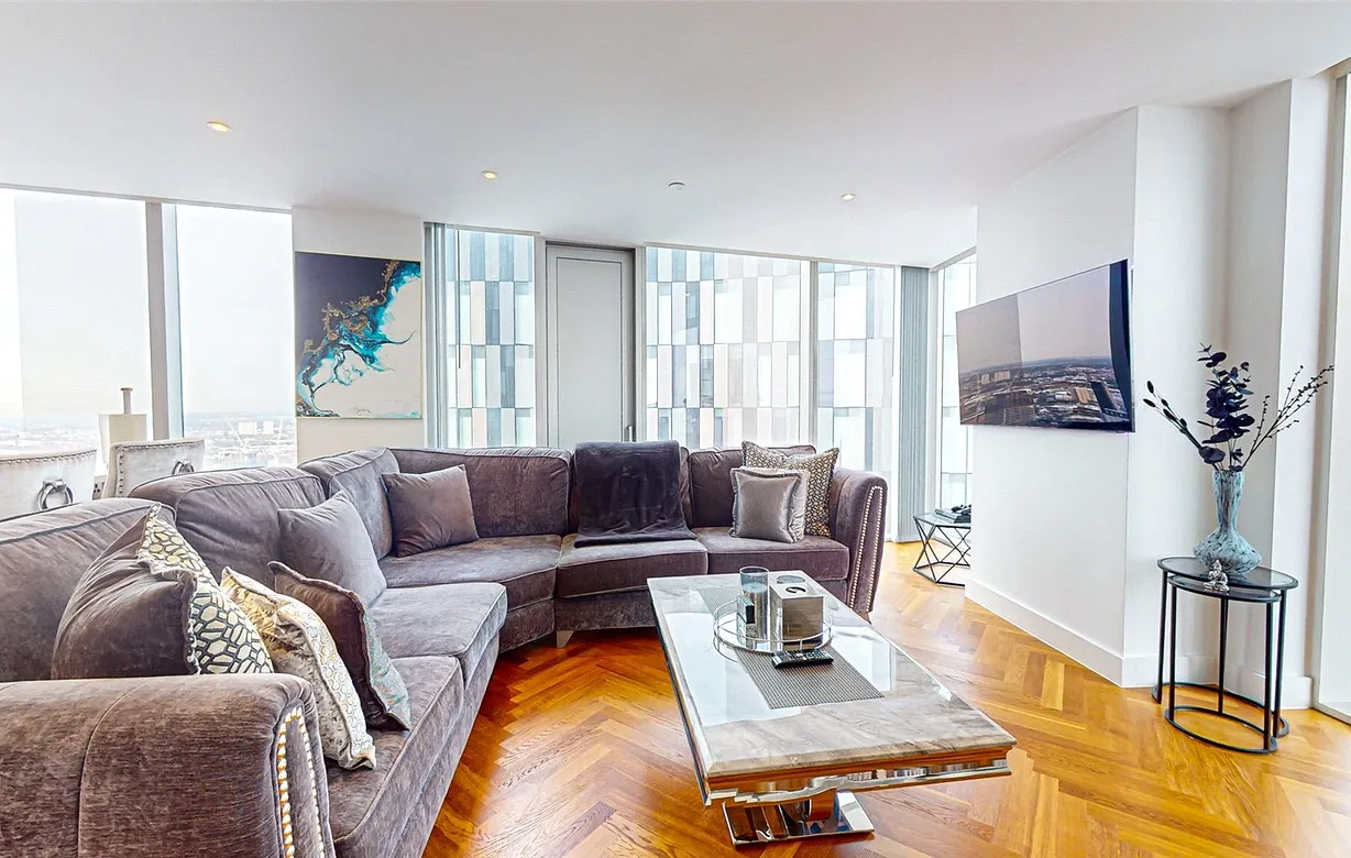 2 bedroom apartment for sale - Bentley Hurst