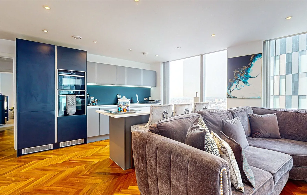 2 bedroom apartment for sale - Bentley Hurst