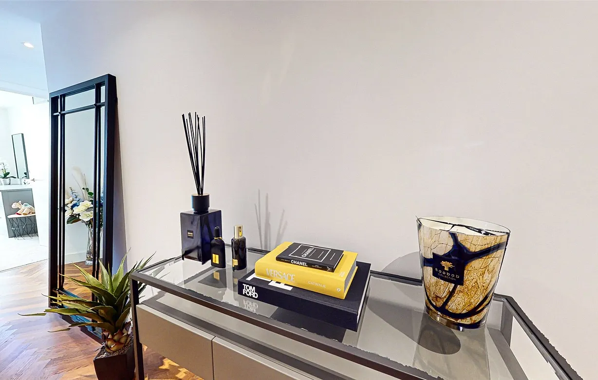 2 bedroom apartment for sale - Bentley Hurst