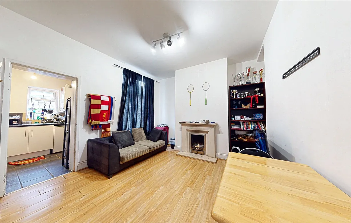 2 bedroom house for sale - Bentley Hurst
