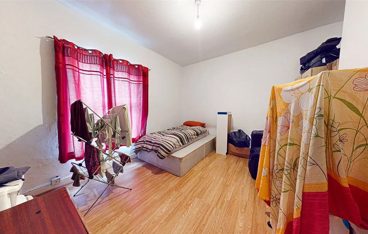 2 bedroom house for sale - Bentley Hurst