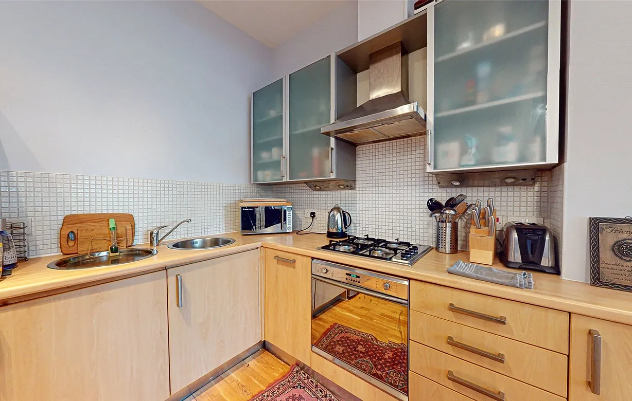 2 bedroom apartment for sale - Bentley Hurst