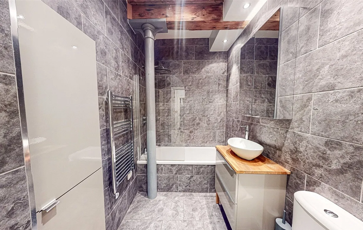 1 bedroom apartment to rent - Bentley Hurst