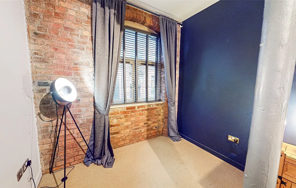 1 bedroom apartment to rent - Bentley Hurst
