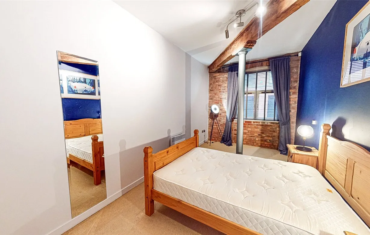 1 bedroom apartment to rent - Bentley Hurst