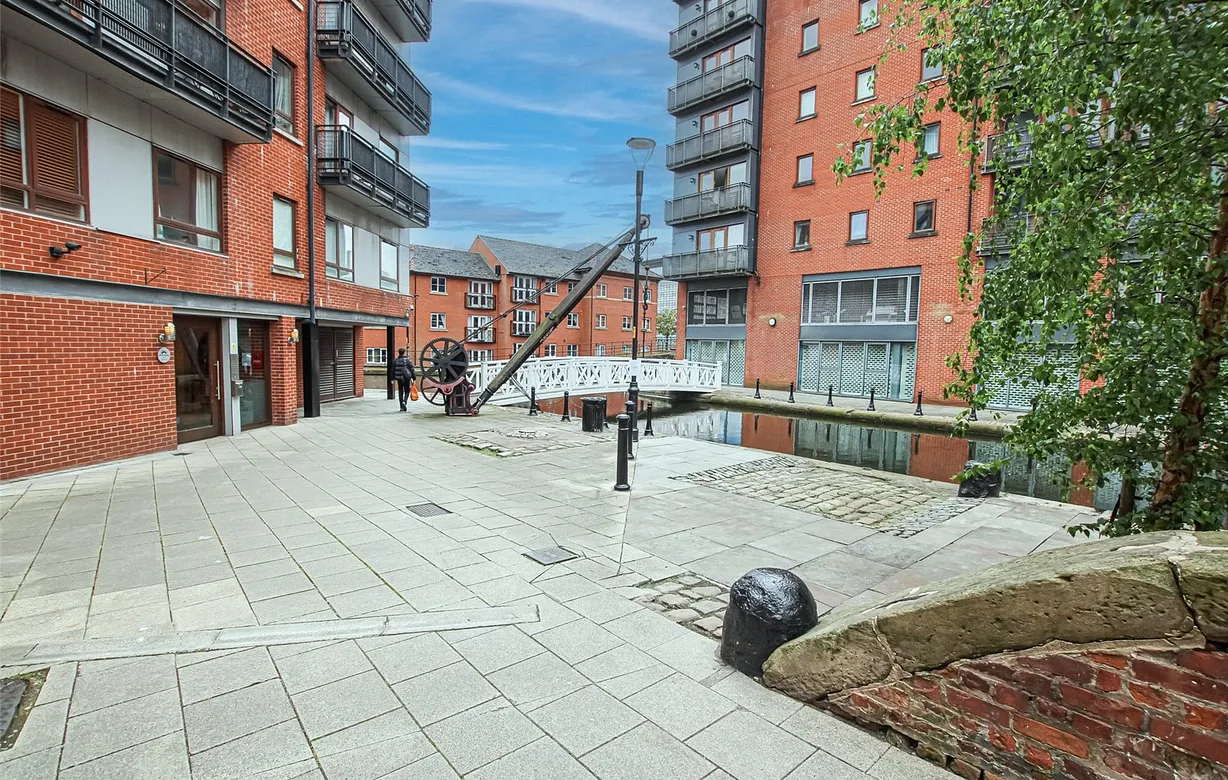 1 bedroom apartment to rent - Bentley Hurst