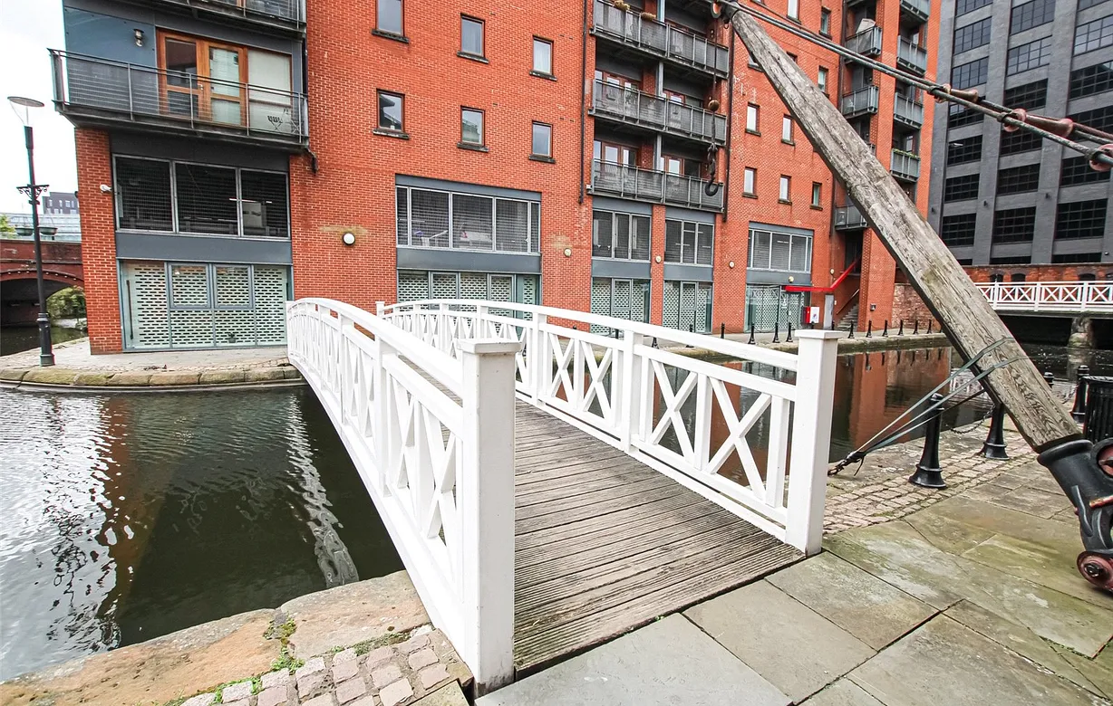 1 bedroom apartment to rent - Bentley Hurst