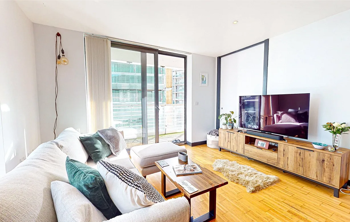 2 bedroom apartment for sale - Bentley Hurst