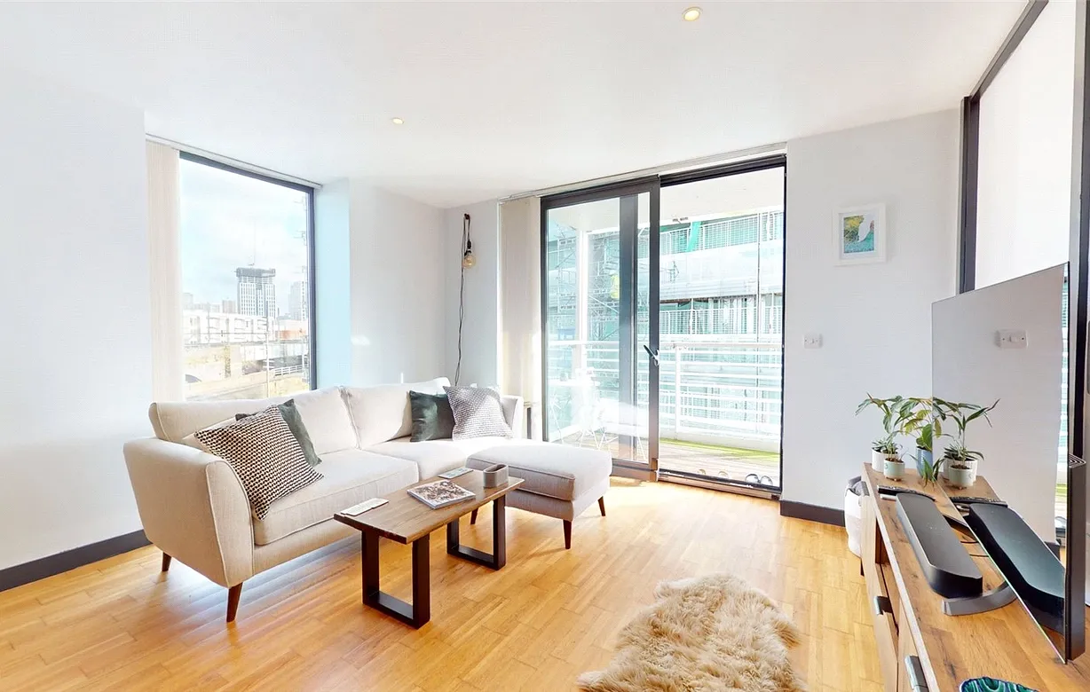 2 bedroom apartment for sale - Bentley Hurst
