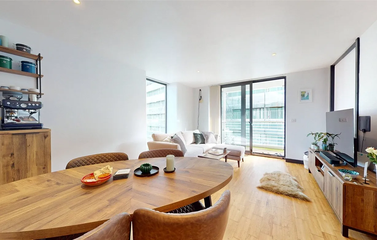 2 bedroom apartment for sale - Bentley Hurst