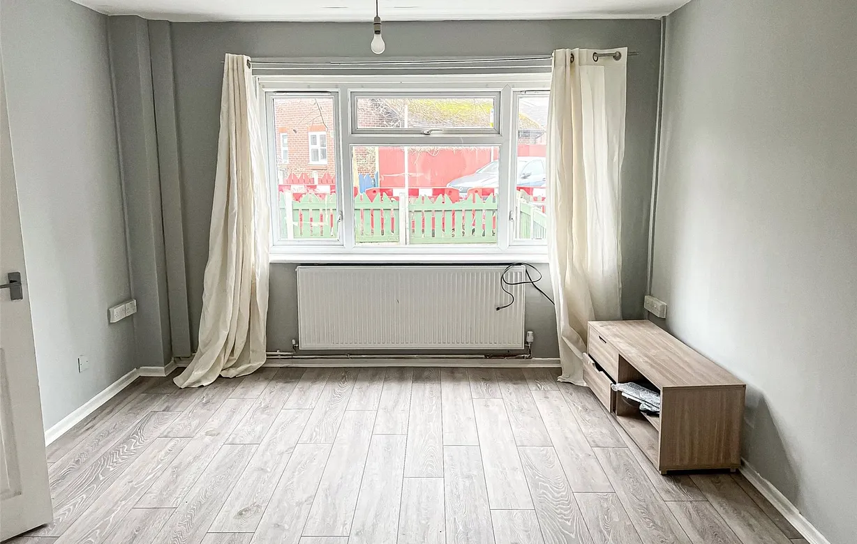 3 bedroom house to rent - Bentley Hurst