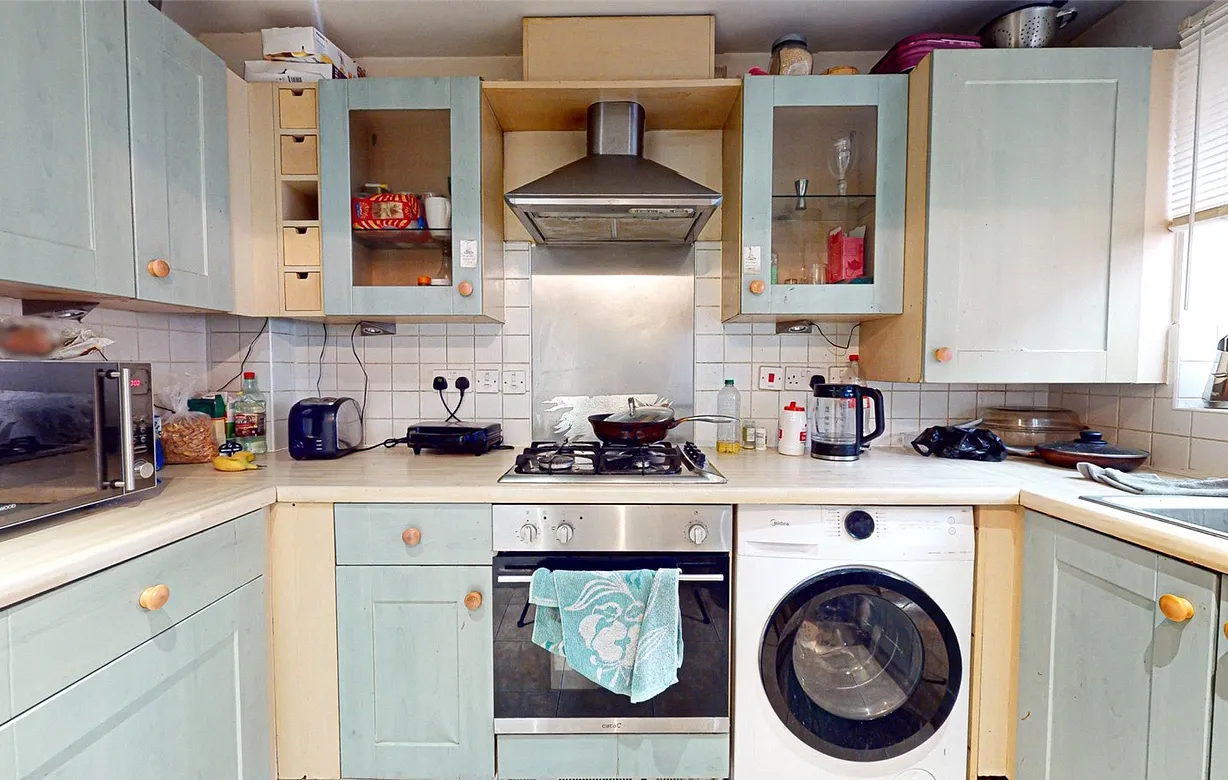 4 bedroom house for sale - Bentley Hurst