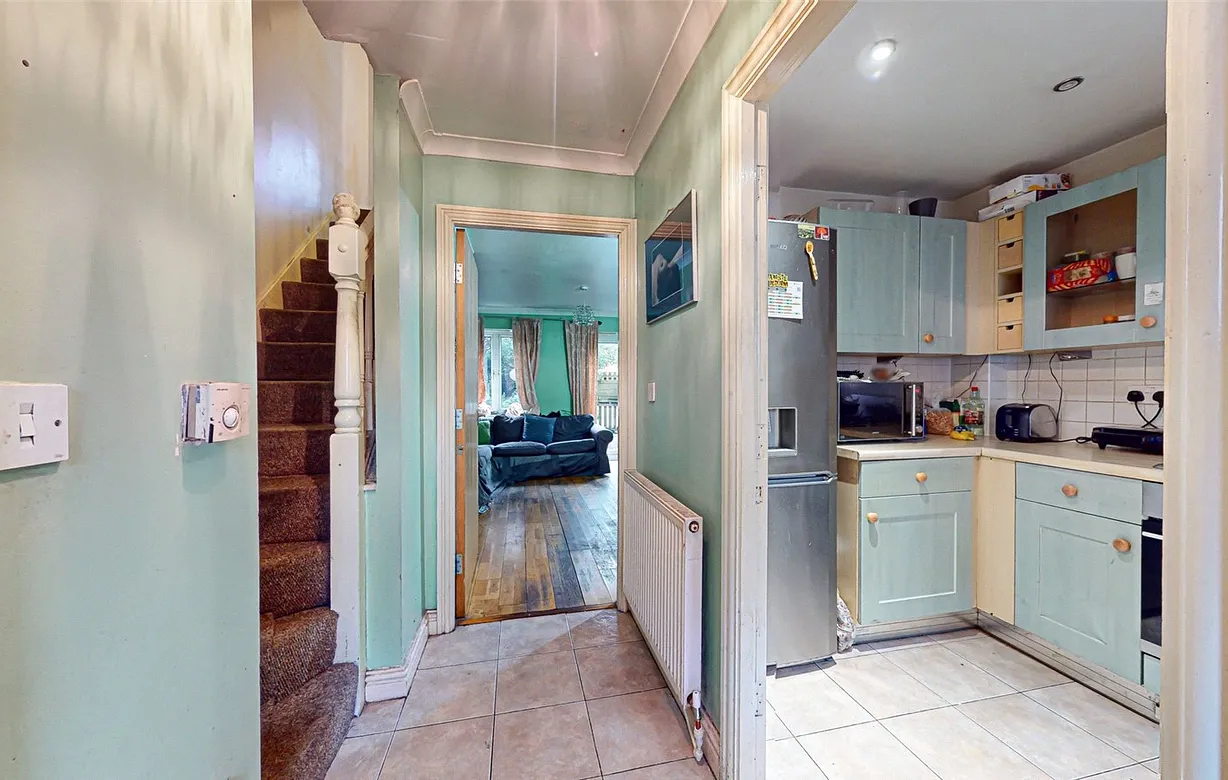 4 bedroom house for sale - Bentley Hurst