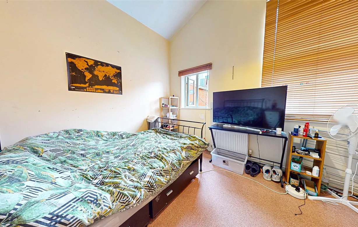 4 bedroom house for sale - Bentley Hurst