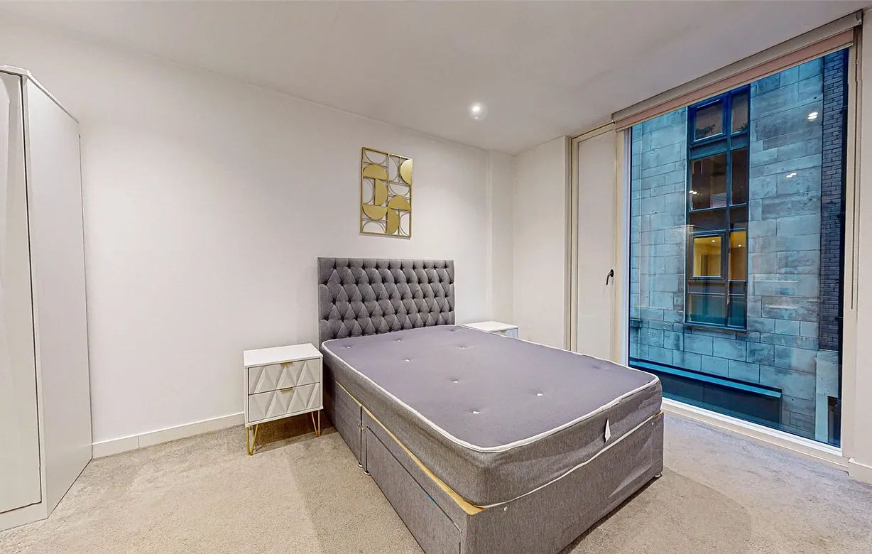 2 bedroom apartment for sale - Bentley Hurst