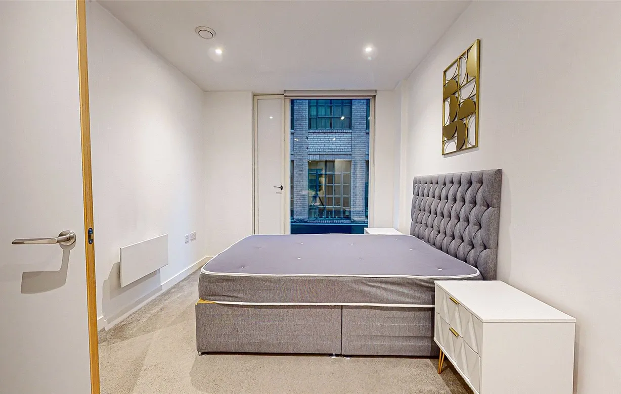 2 bedroom apartment for sale - Bentley Hurst