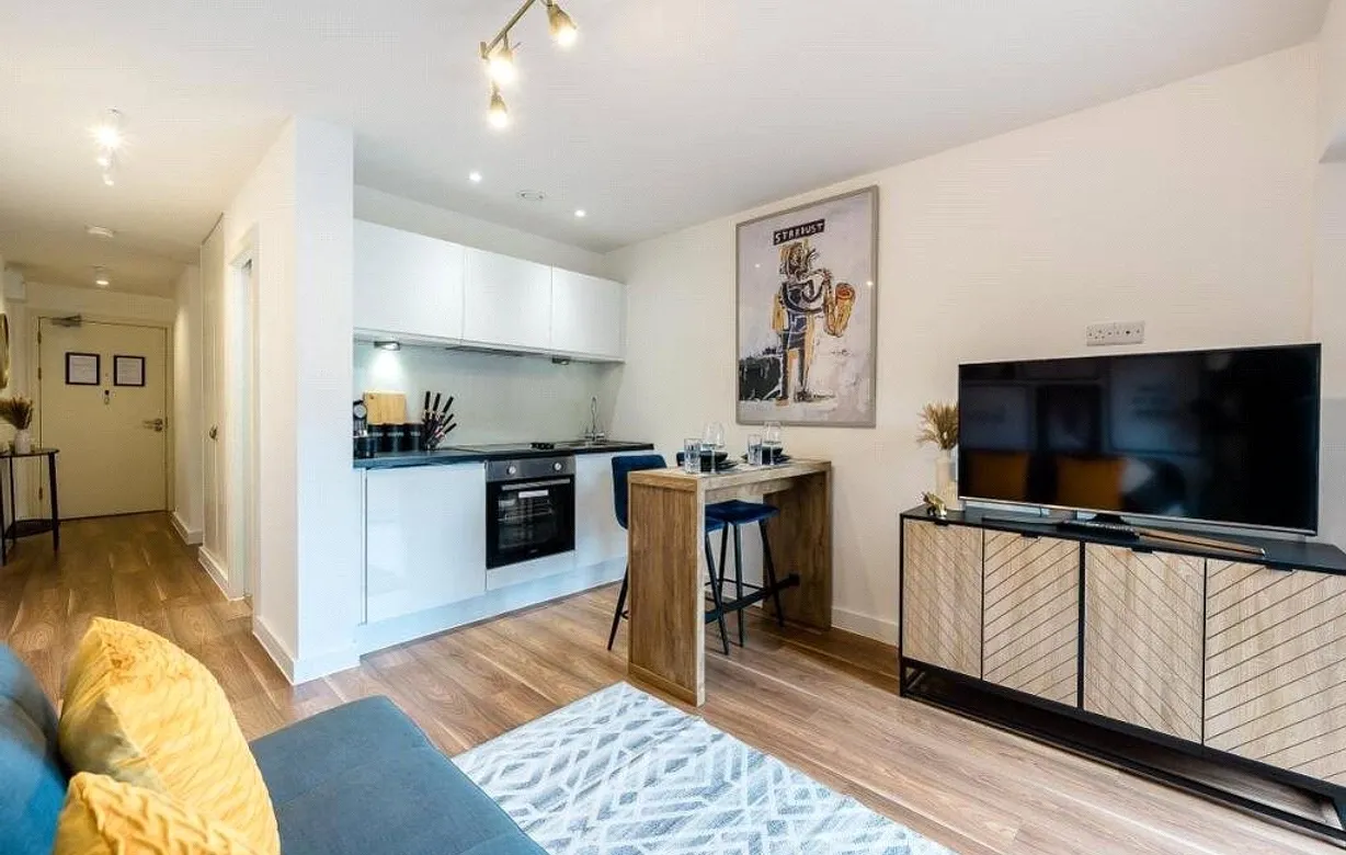 1 bedroom apartment to rent - Bentley Hurst