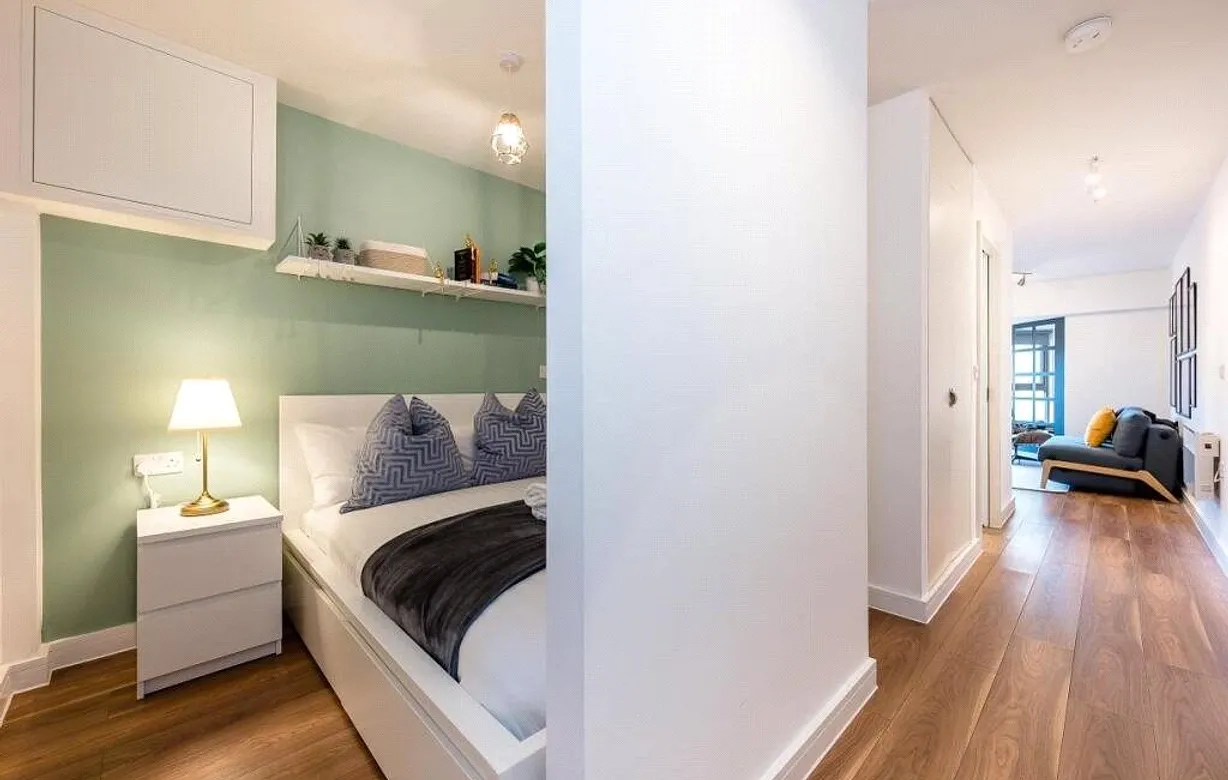 1 bedroom apartment to rent - Bentley Hurst