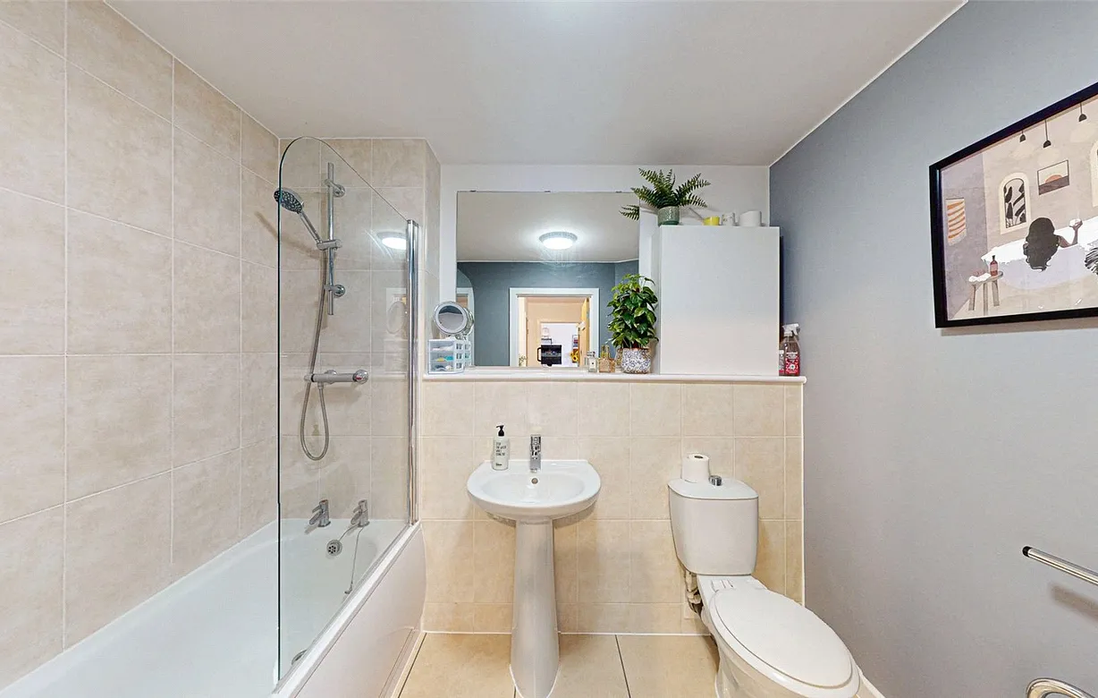 2 bedroom apartment for sale - Bentley Hurst