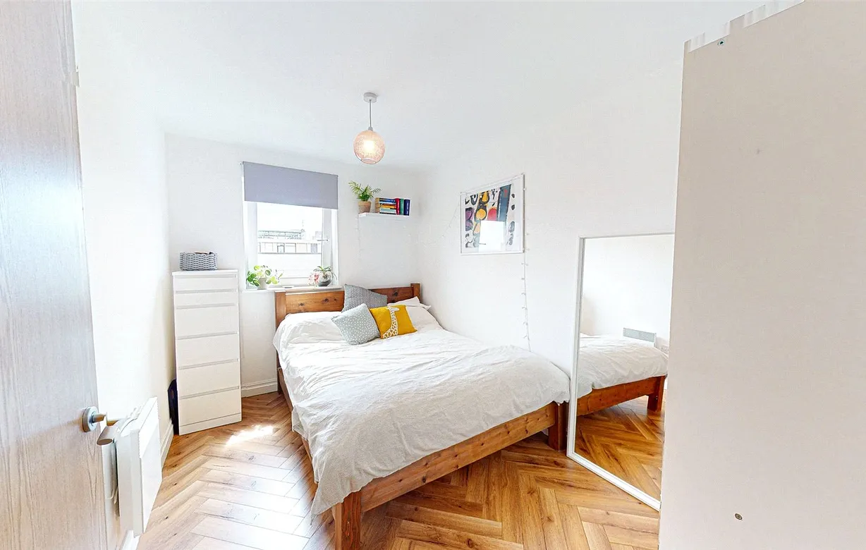 2 bedroom apartment for sale - Bentley Hurst