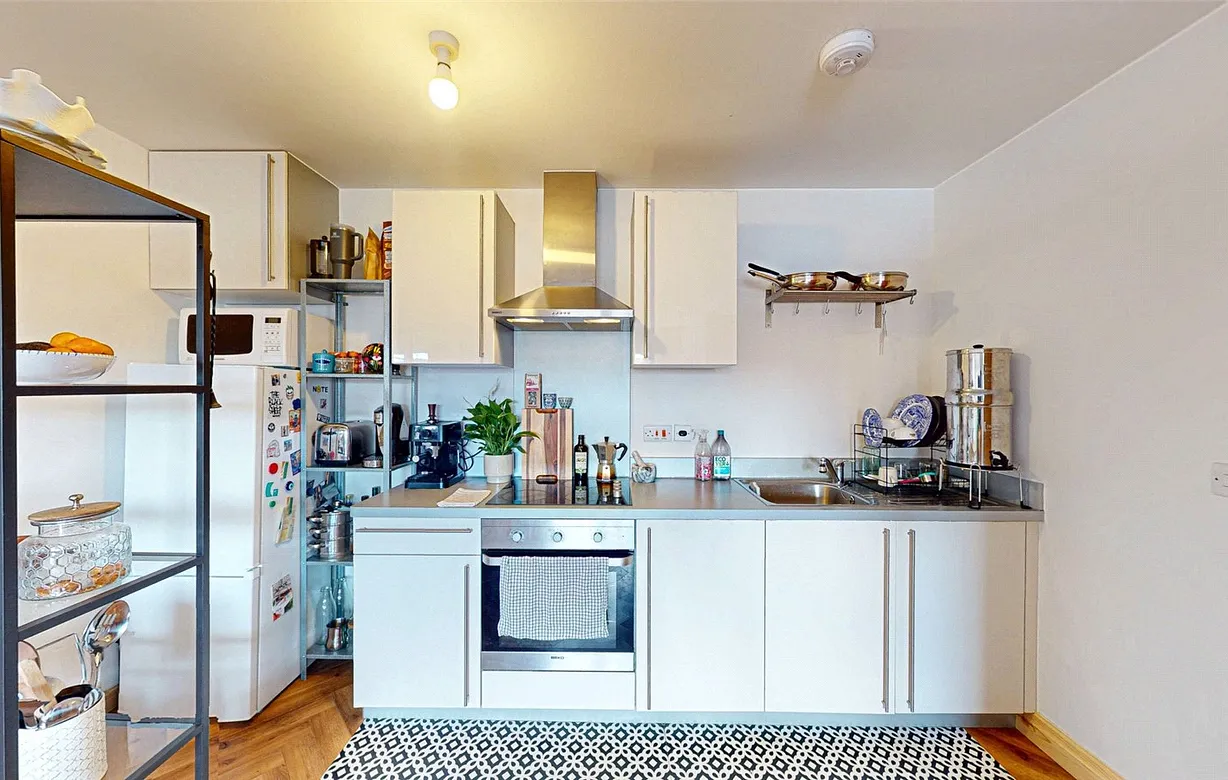 2 bedroom apartment for sale - Bentley Hurst