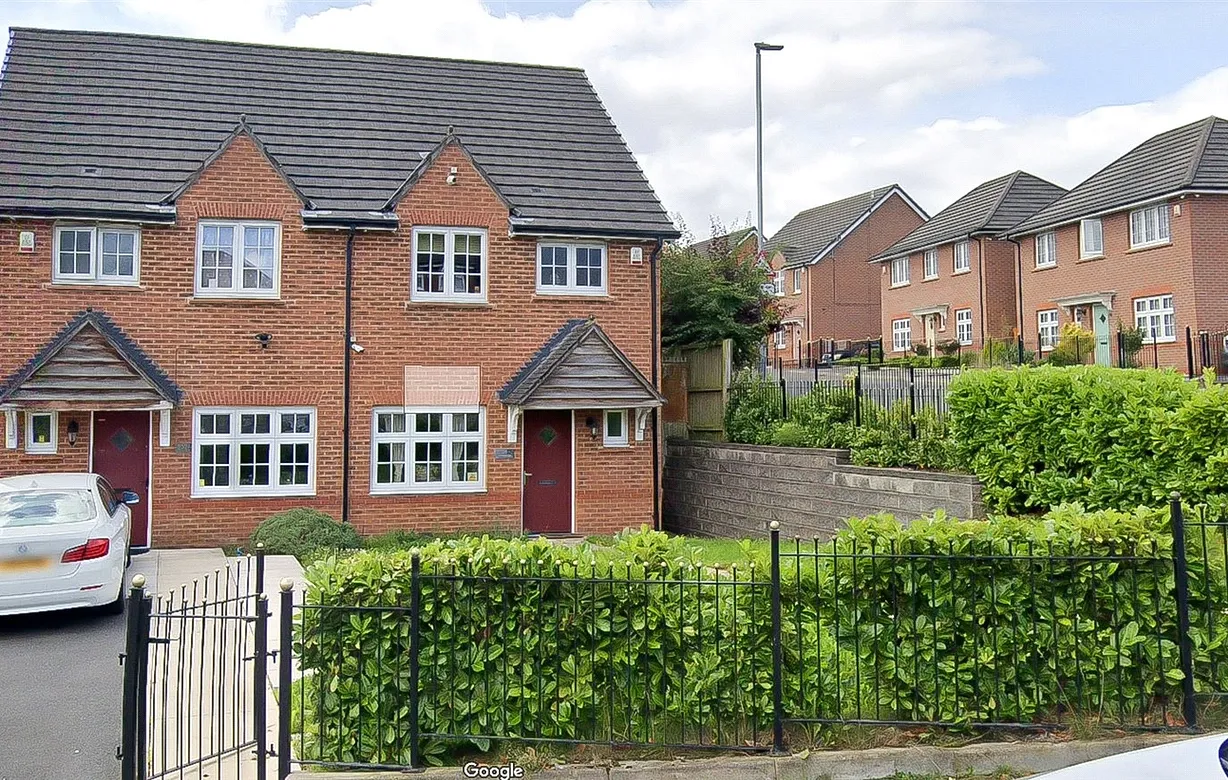 3 bedroom house for sale - Bentley Hurst