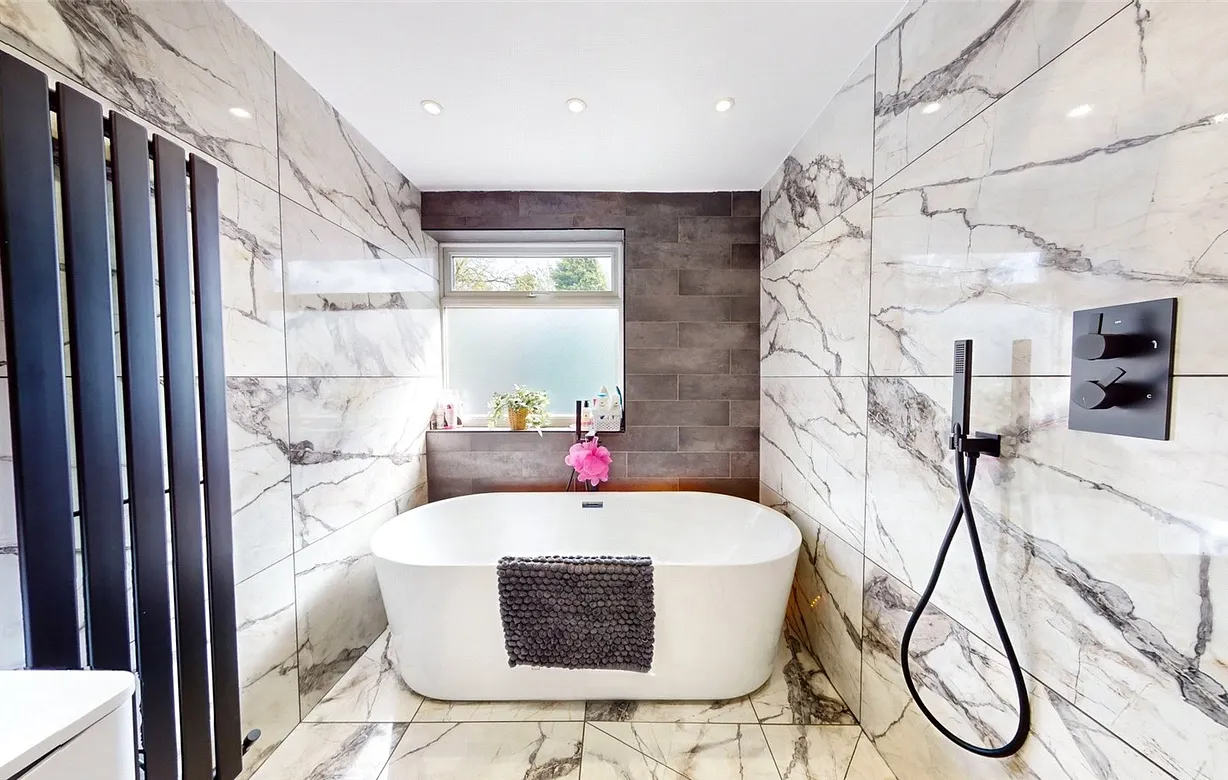 2 bedroom house for sale - Bentley Hurst