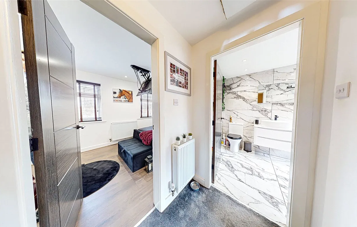 2 bedroom house for sale - Bentley Hurst