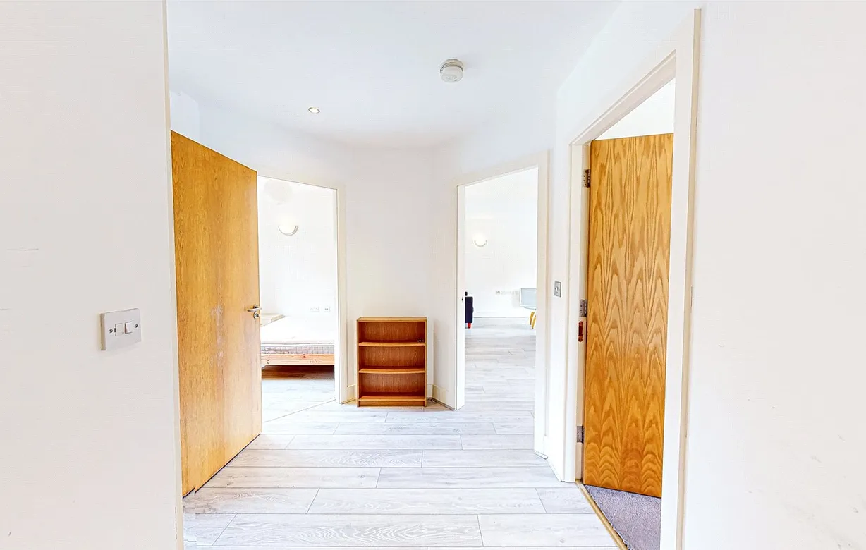 2 bedroom apartment to rent - Bentley Hurst