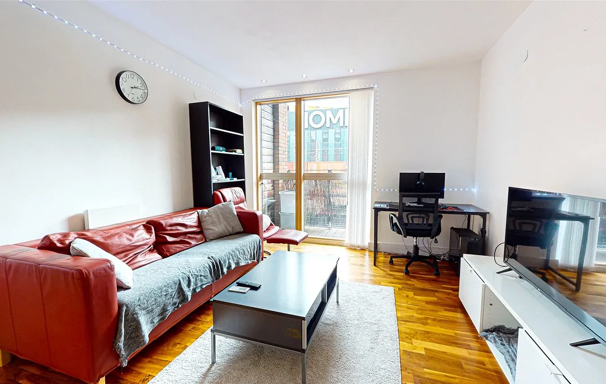2 bedroom apartment for sale - Bentley Hurst