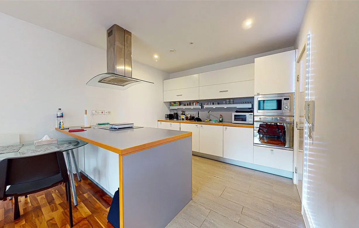 2 bedroom apartment for sale - Bentley Hurst