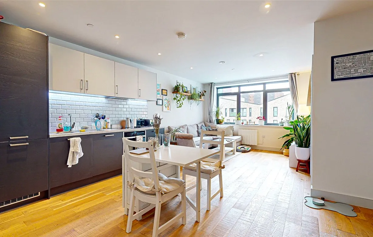 1 bedroom apartment for sale - Bentley Hurst