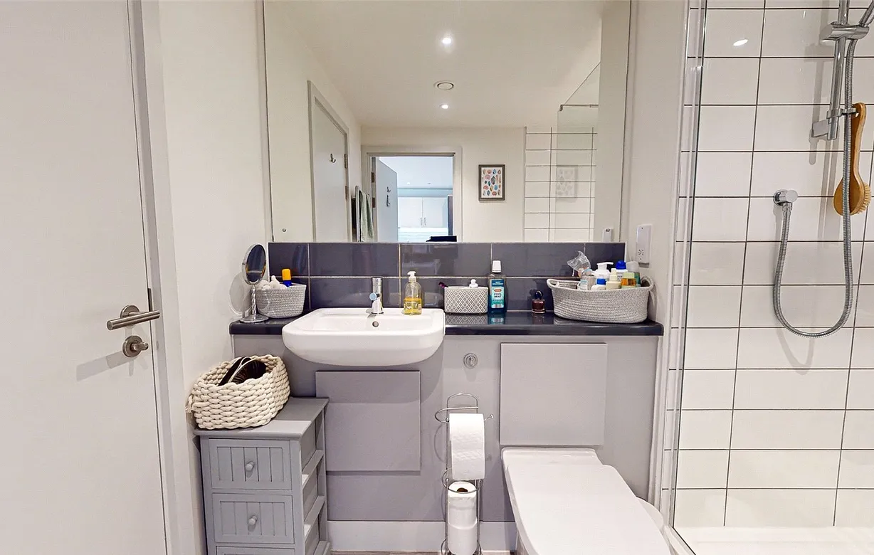 1 bedroom apartment for sale - Bentley Hurst