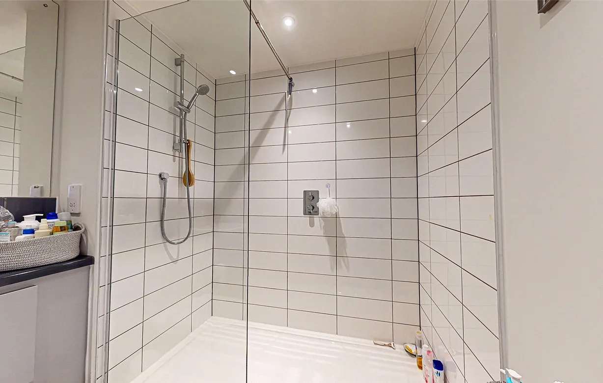 1 bedroom apartment for sale - Bentley Hurst