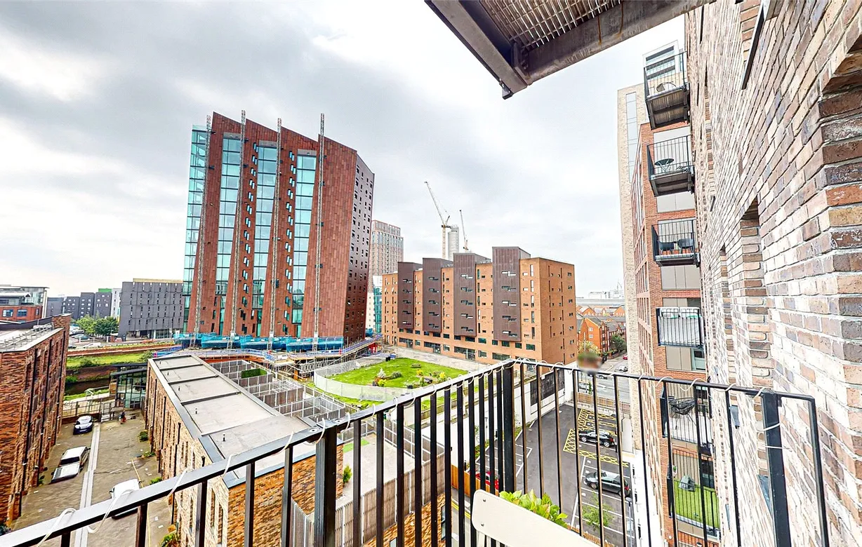 1 bedroom apartment for sale - Bentley Hurst