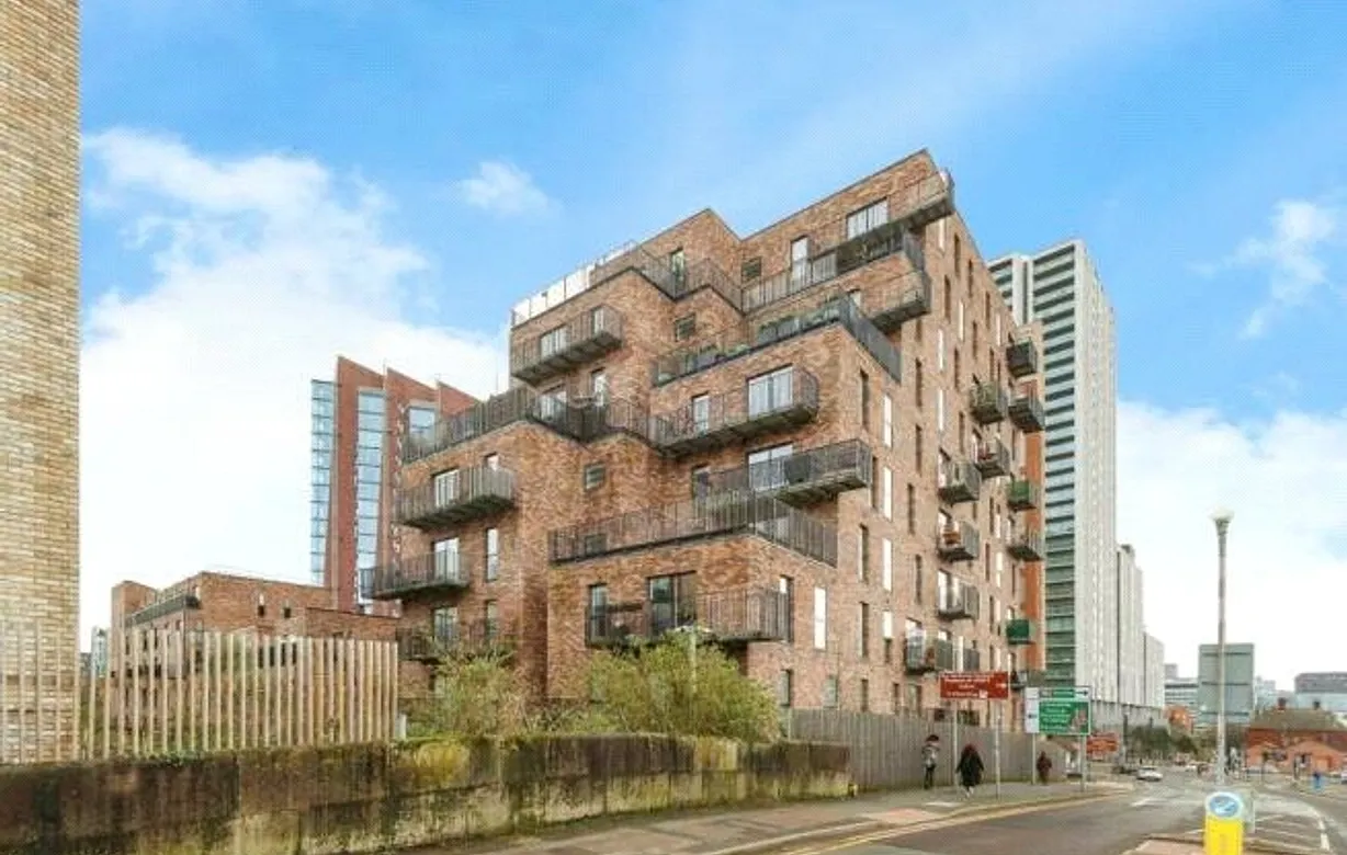 1 bedroom apartment for sale - Bentley Hurst