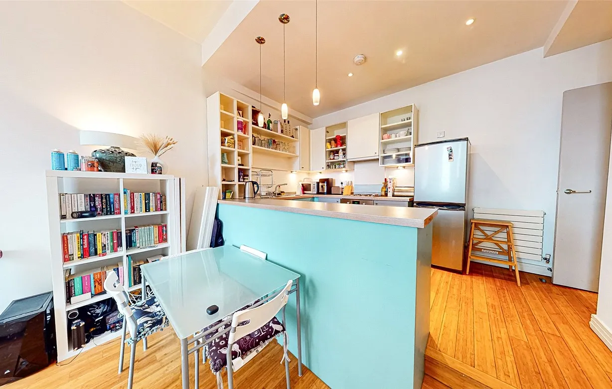 1 bedroom apartment to rent - Bentley Hurst