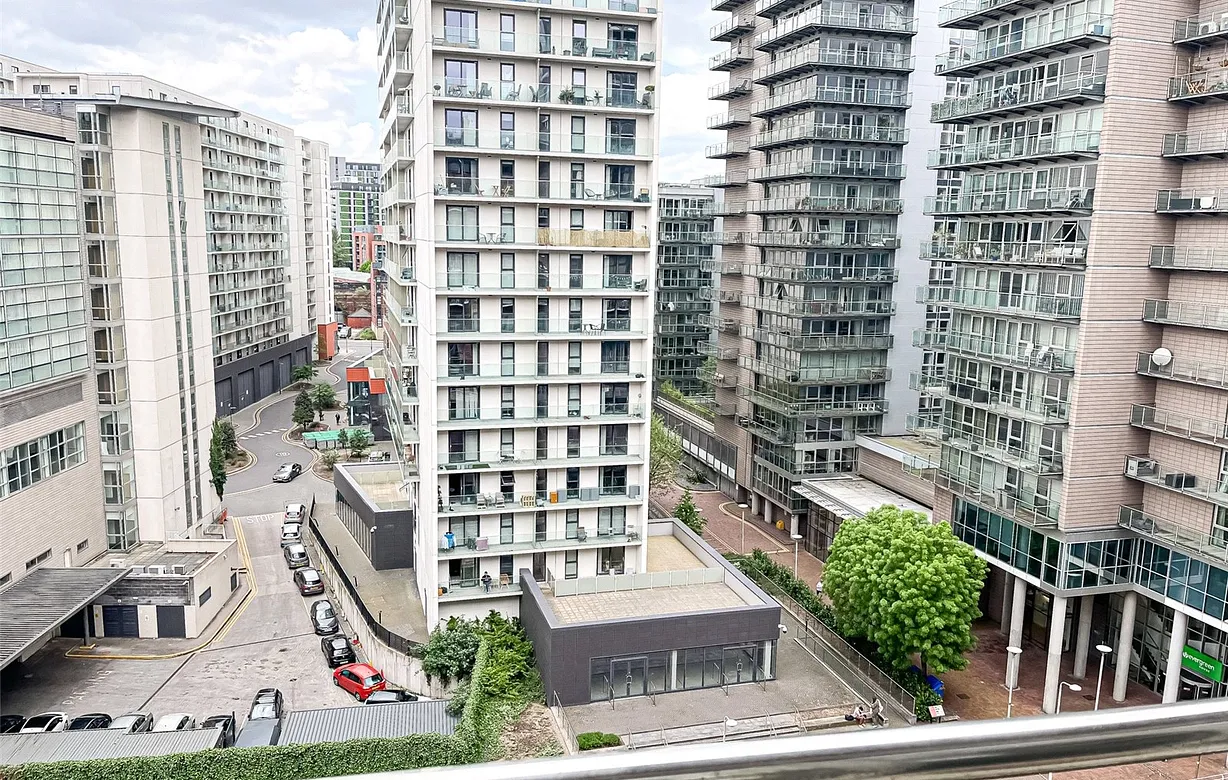 1 bedroom apartment to rent - Bentley Hurst