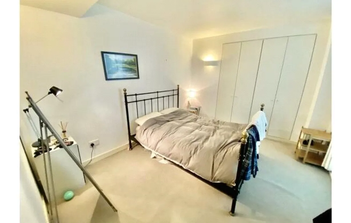 1 bedroom apartment to rent - Bentley Hurst