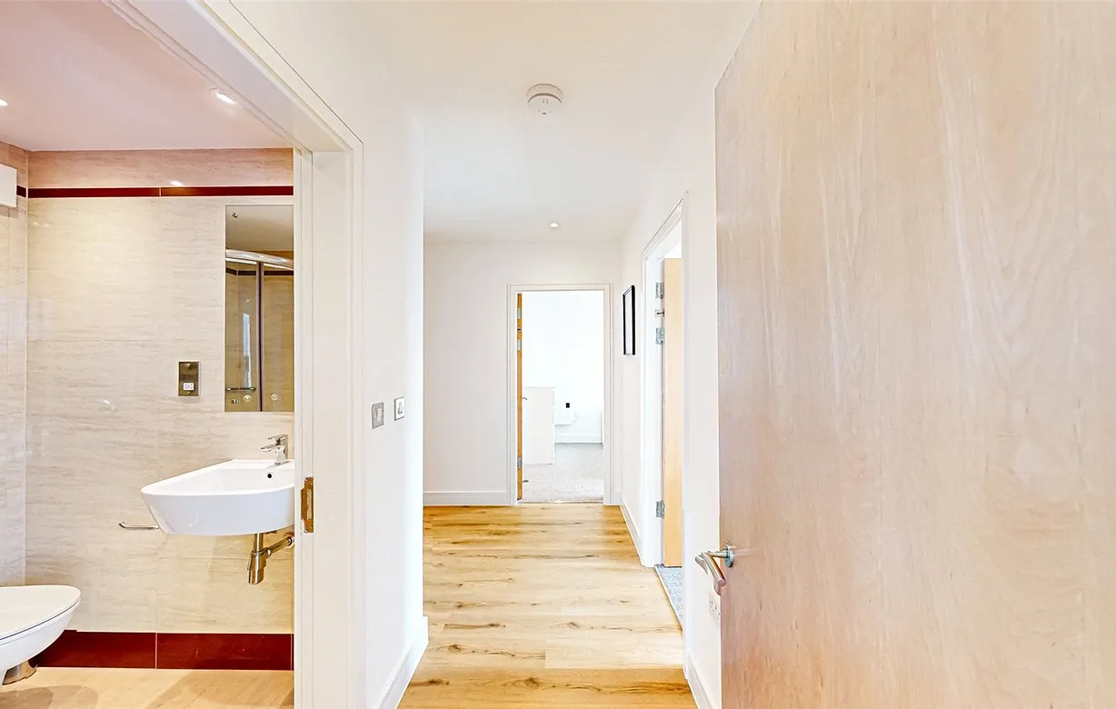 2 bedroom apartment to rent - Bentley Hurst