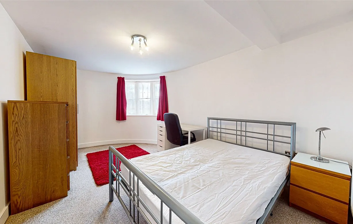 2 bedroom apartment for sale - Bentley Hurst